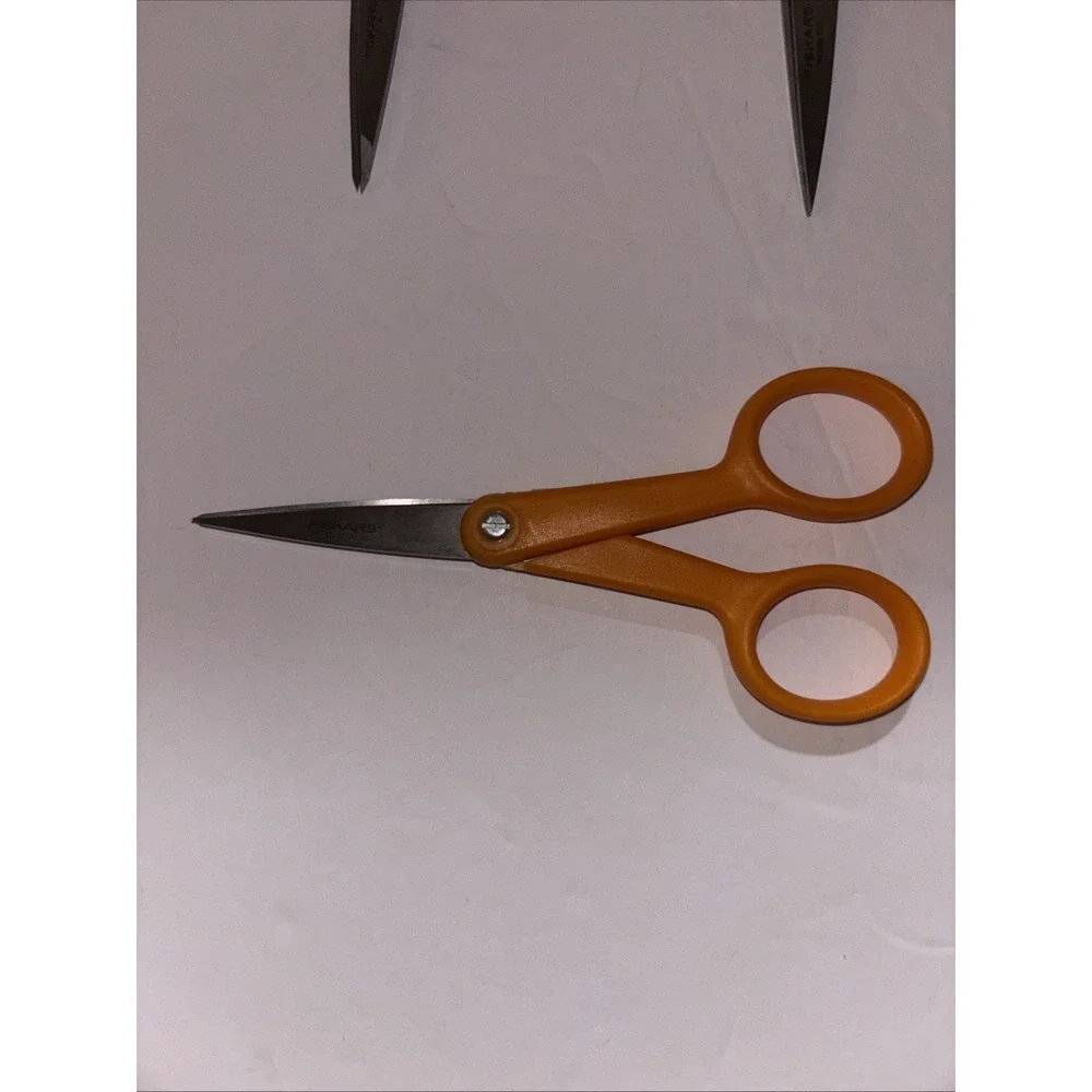 FISKARS Stainless Steel Scissors Sewing Craft USA 5 in Orange Handle Lot Of 4